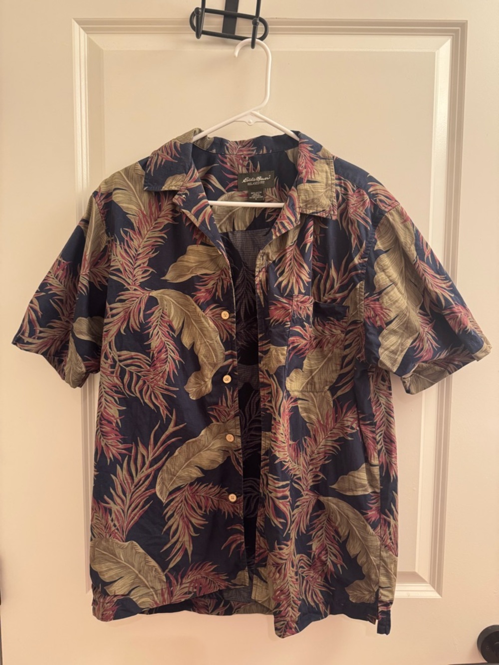 Eddie Bauer Navy Tropical Short-Sleeve Button-Up Shirt Relaxed Fit 100% Cotton